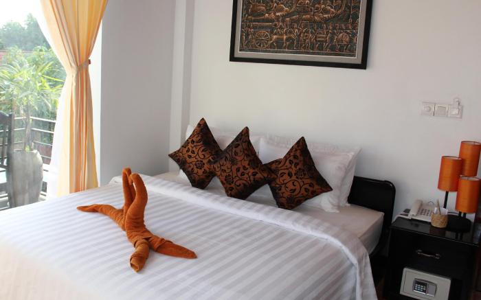Golden Orchid Angkor
