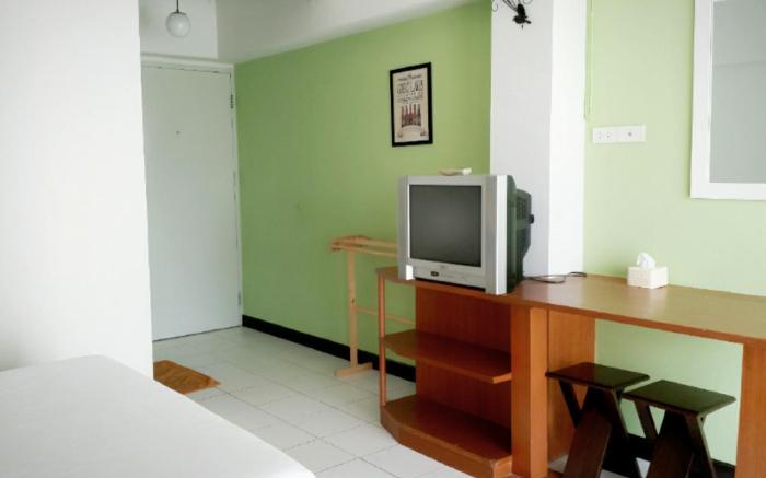 The Living Room Apartment