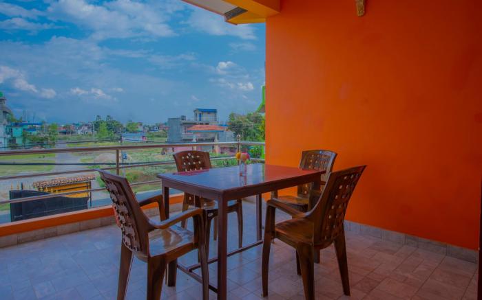 OYO 348 Hotel Park Treasure