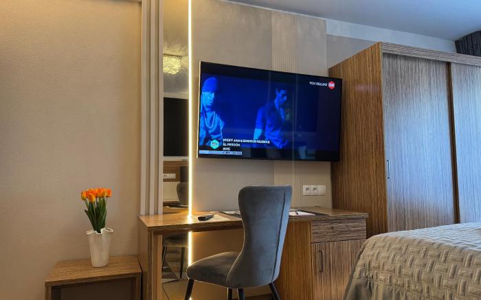 Boardinghouse HOME- adults only -