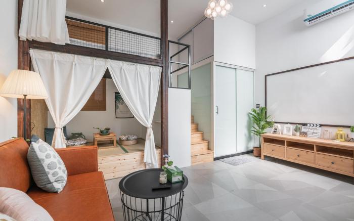 Shanghai Hills&XING 593 Homestay Mid Huaihai Rd