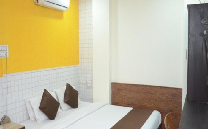 HOTEL Sai Leela Residency