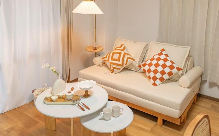 6-minute walk from Higashi-Nakano station