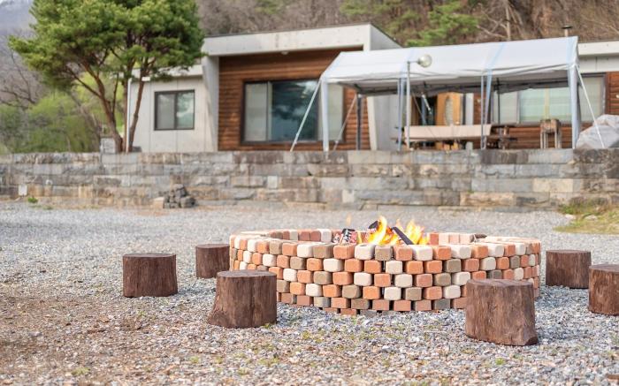 Yeongwol Nature & Pet Retreat