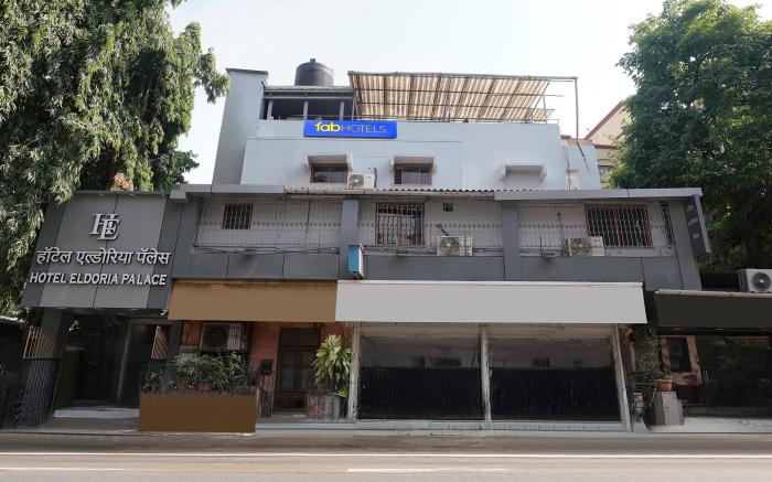 FabHotel Eldoria