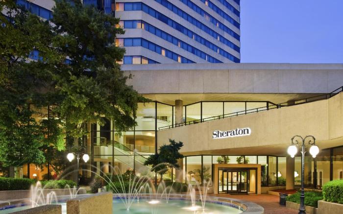 Sheraton Memphis Downtown Hotel