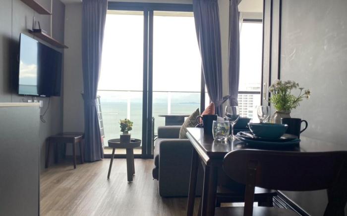Sea View Luxury -Best In Pattaya