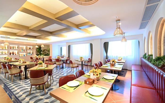 O.Live Social Hotel Lufeng Suibao Department Store Jinlihua Flagship