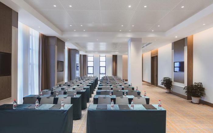 Vienna International Hotel Guangdong Shanwei Truly Central Plaza