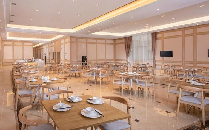 Vienna International Hotel Guizhou Liping Conference Site