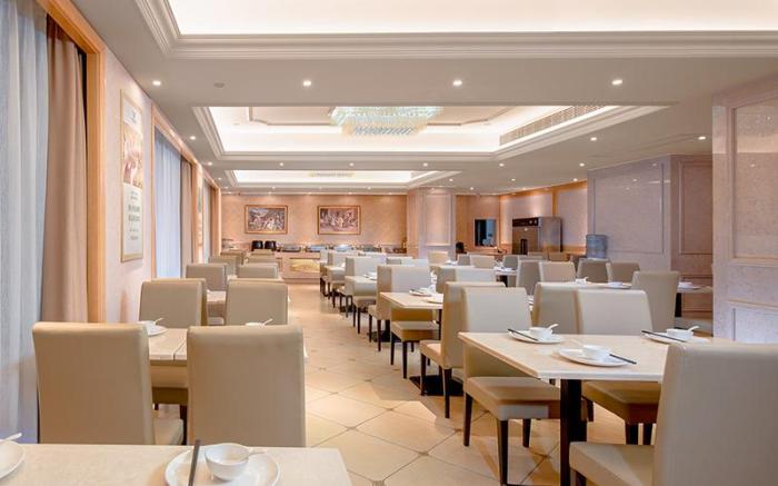 Vienna International Hotel Nanning Convention and Exhibition Center Langxi Metro Station