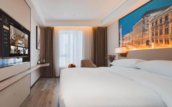 Vienna International Hotel Zhengzhou Fantawild Only Henan Haichang Park
