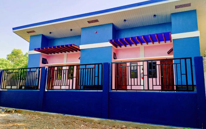 Amwani Azure