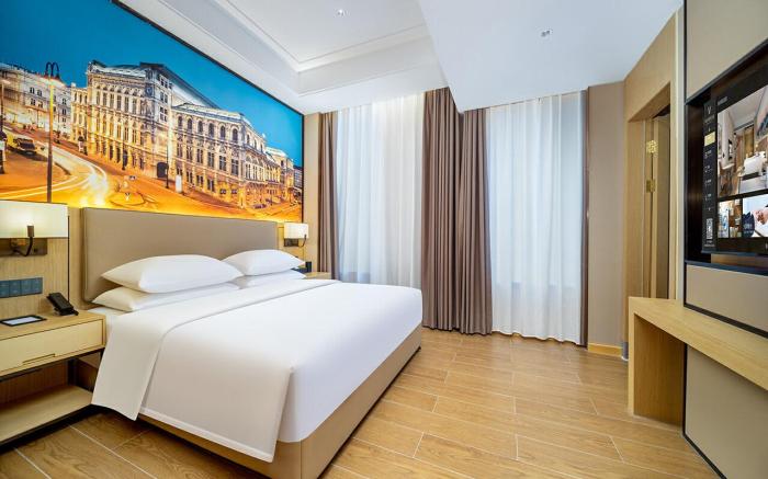 Vienna International Hotel Haikou East High-Speed Railway Station Wuyue Plaza