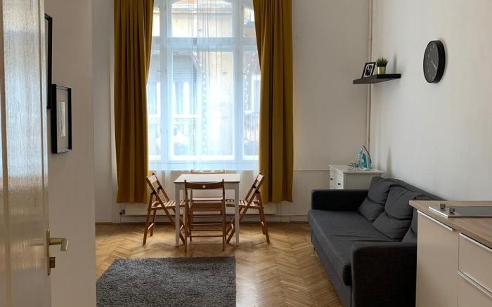 Siptwo - fizzy studio right in the centre