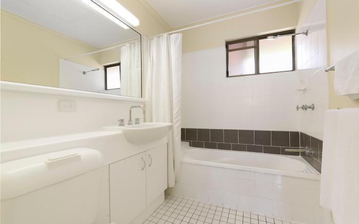 Mt Ommaney Hotel Apartments