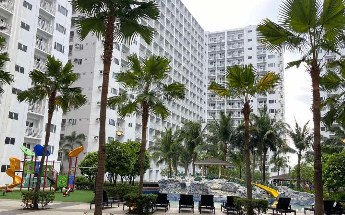 Leisure Suite Staycation