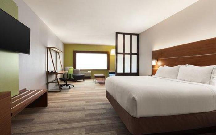 Holiday Inn Express & Suites Edinburg- Mcallen Area By IHG