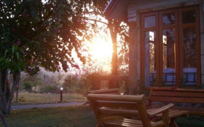 Khao Yai Country Hill Resort