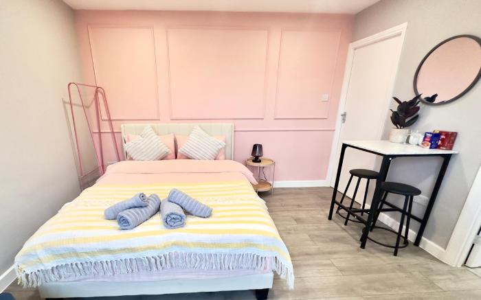 77&Co-Guesthouse By Bexleyheath station 