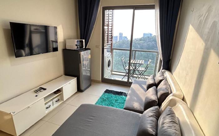 Unixx Sea View High Floor