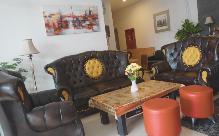 D'Royal Apartement Sentra Timur By Key Room