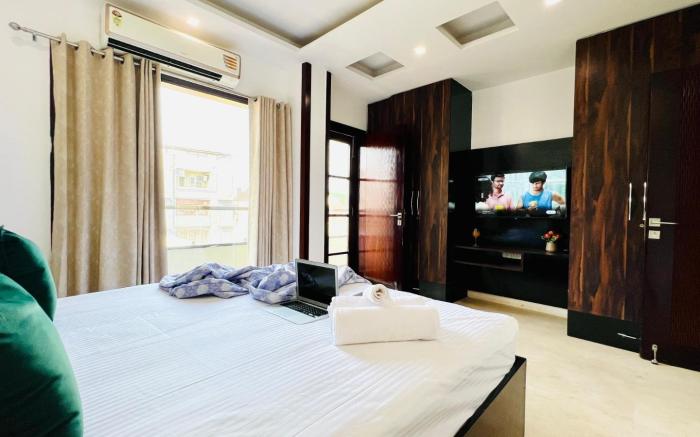 BluO 1BHK City Centre - Balcony, Lift, Terrace