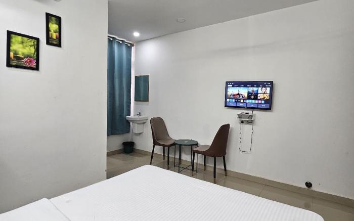 Hotel SMT INN Sahakar Nagar