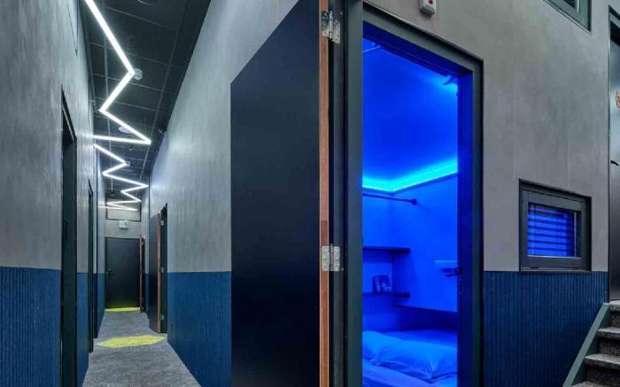 The Hyve Capsule hostel Amsterdam
