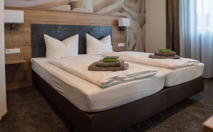 The Outlet Hotel