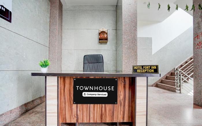 Townhouse Hotel Fort Inn