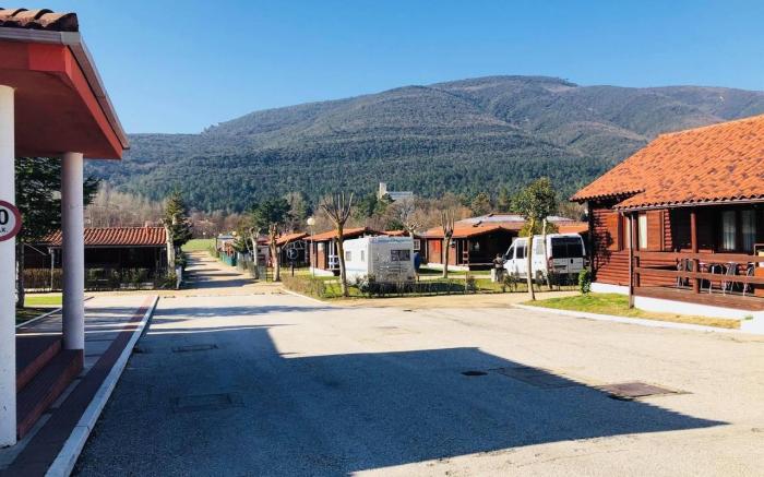 Camping Rio Nela