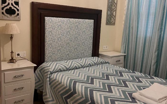 Hostal Flor de lis -Lojo