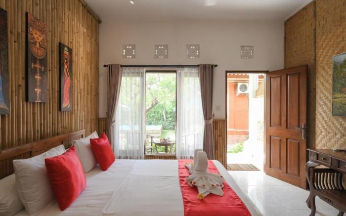 Three Naga Guest House, Sanur