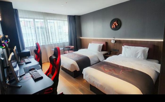 Yunik Hotel Jincheng People's Square Pedestrian Street