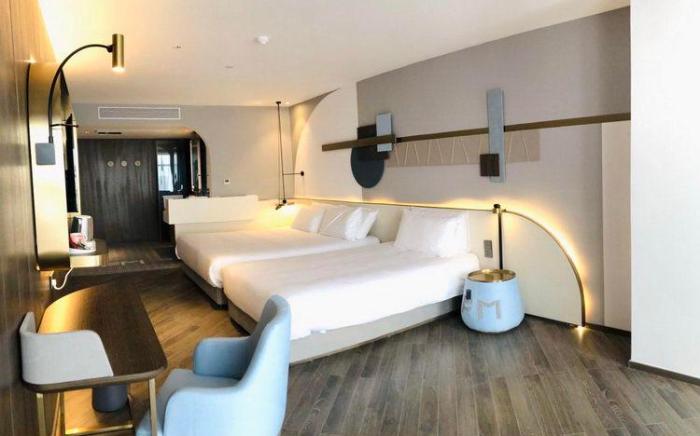 FM BLEISURE Hotel Kunming International Convention and Exhibition Center Dianchi Outlets