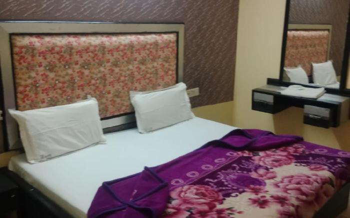 Hotel 3 BS House