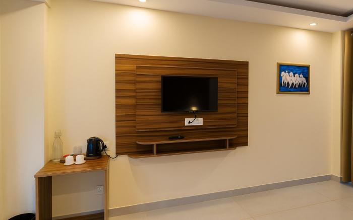 OnlyStay Bliss Guest House