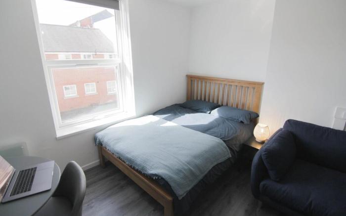 Beautiful 1 Bedroom Central Flat