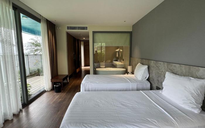 Căn hộ Biển Cát Bà ban công núi + biển Cát Cò 2