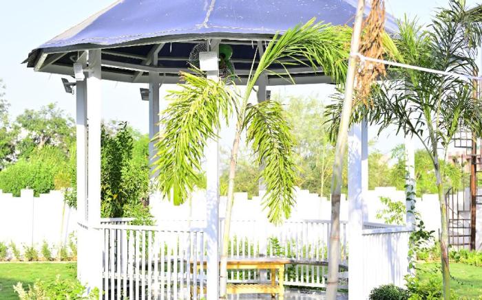 Popli Paradise Resort