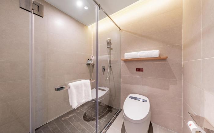 Home Inn Plus Hohhot East Station Municipal Government