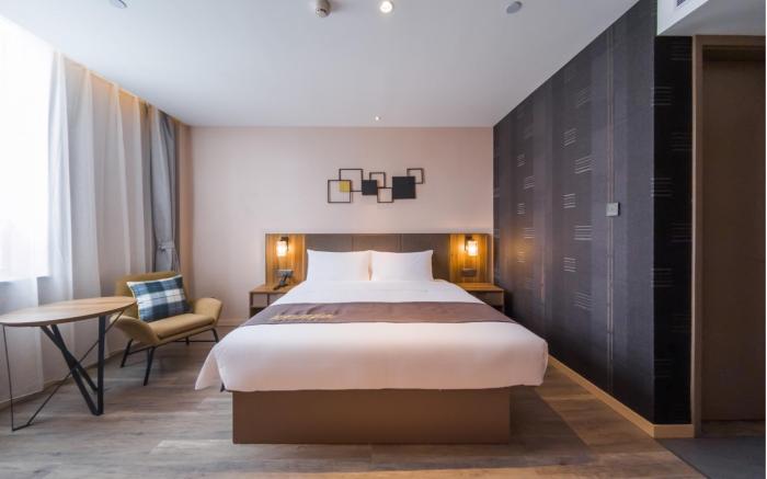 Home Inn Plus Taiyuan Yingze Street Jianshe South Road Railway Station