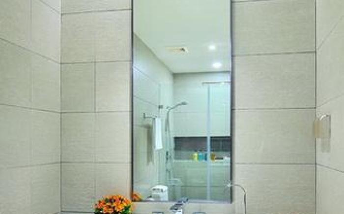 Home Inn Plus Harbin Railway Station Provincial Government Workers' Cultural Palace Metro Station