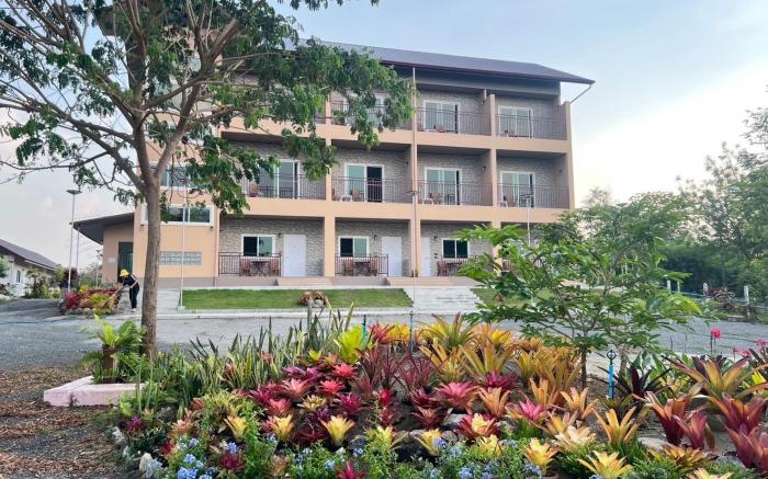 โรส เรย์ ริเวอร์ วิว รีสอร์ท