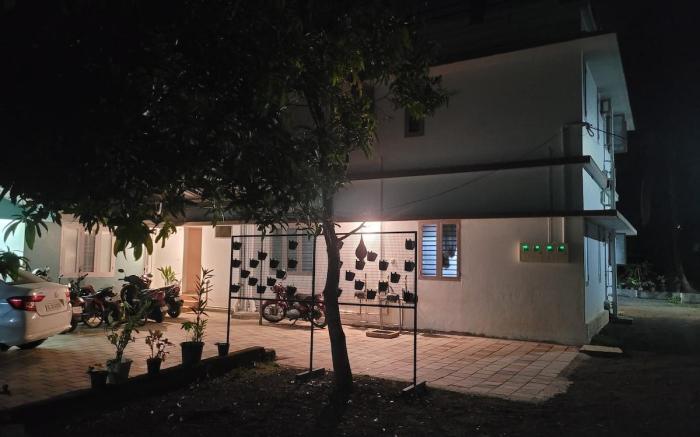 2 BHK Furnished Apartment