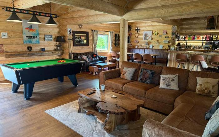 The Log Cabin at The Barn