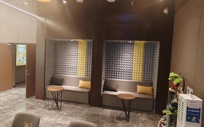 Home Inn Plus Hohhot Railway Station