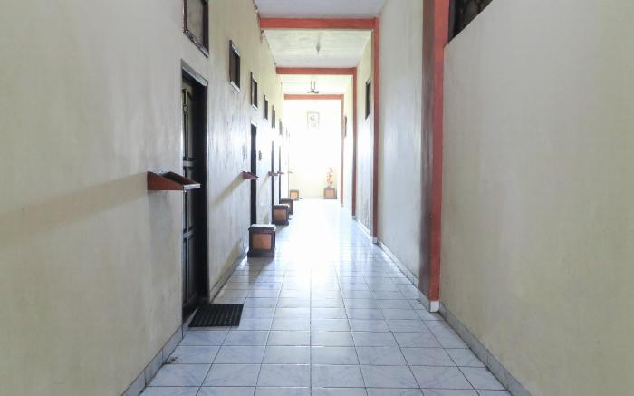 Erysa Hotel