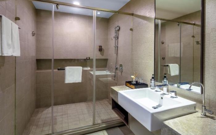 Home Inn Plus Changzhi Bayi Square Weiyuanmen Middle Road